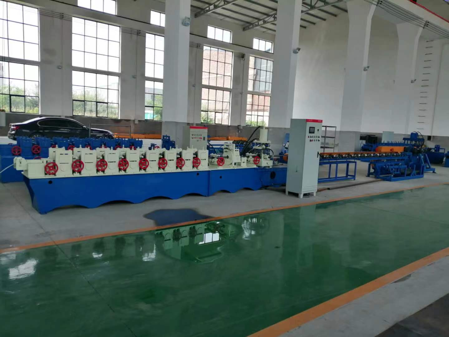 全自動(dòng)數(shù)控排焊機(jī)